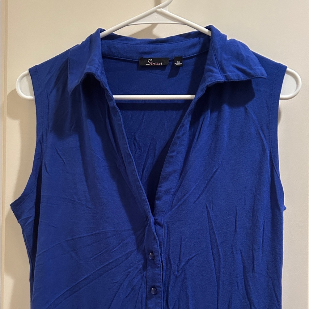 Strazzi women’s Blue Sleeveless collar button down V-neck Top stretchy size M